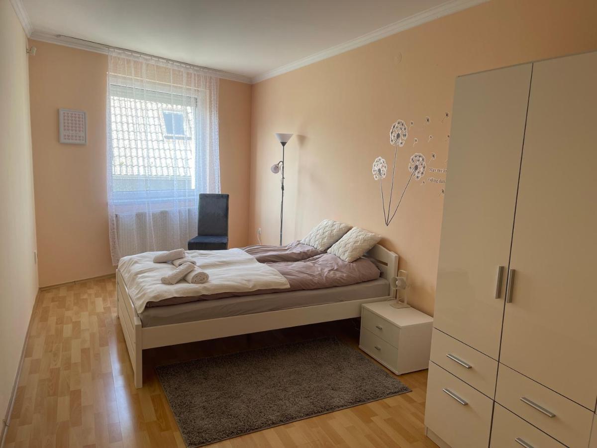 Apartamento Noemi Appartman Szeged Exterior foto